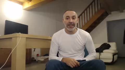 Meditmtc online show from January 2025 06:28:02 PM