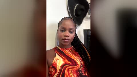 Snapshot of medusa_hill4 chatting on May 2026 07:07:01 PM medusa_hill4 online show from May 2026 07:07:01 PM