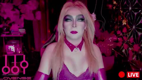 THE QUEEN ALPHA   Queen Medusa Prey online show from February 2026 06:22:01 AM