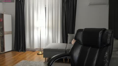 MedussaEyes online show from January 2025 02:36:01 AM