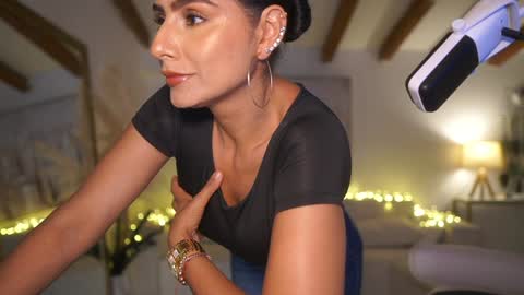 Snapshot of meegan1 chatting on January 2025 05:42:01 PM Andrea online show from January 2025 05:42:01 PM