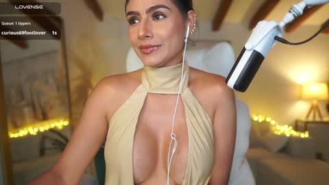 Snapshot of meegan1 chatting on February 2025 12:37:01 PM Andrea online show from February 2025 12:37:01 PM