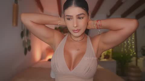 Snapshot of meegan1 chatting on October 2025 11:41:02 AM Andrea online show from October 2025 11:41:02 AM