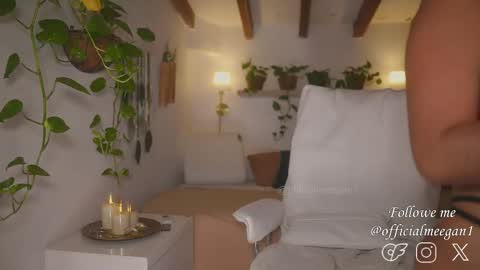 Snapshot of meegan1 chatting on March 2026 06:46:02 PM Andrea online show from March 2026 06:46:02 PM