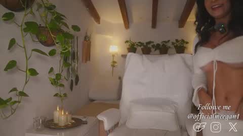 Snapshot of meegan1 chatting on March 2026 12:00:01 PM Andrea online show from March 2026 12:00:01 PM