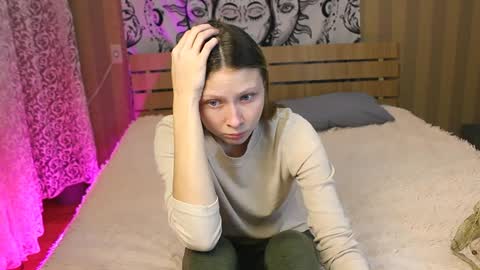 meek_cutie online show from February 2025 12:37:01 PM
