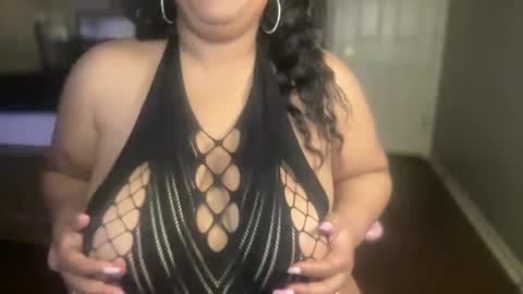 Snapshot of meetsouthernpeach chatting on February 2025 09:01:01 AM Southern Peach online show from February 2025 09:01:01 AM