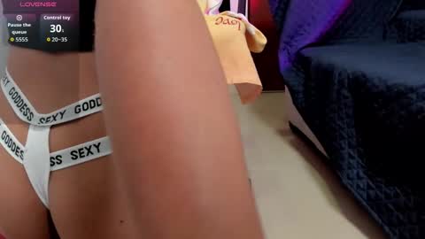 megaan_fooxxx online show from February 2026 02:37:02 PM