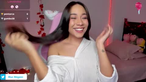 Snapshot of megan__blue chatting on November 2025 11:15:01 PM Megan online show from November 2025 11:15:01 PM