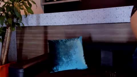 emily online show from January 2025 12:16:02 PM