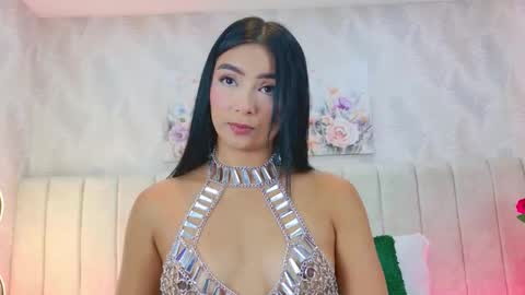 Carolina Paez online show from December 2025 12:47:02 PM