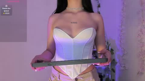 Snapshot of megan_gg chatting on April 2026 07:54:01 PM megan_gg online show from April 2026 07:54:01 PM