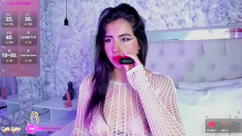 MEGAN  online show from February 2025 10:41:01 AM