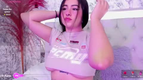 MEGAN  online show from September 2025 11:32:02 AM