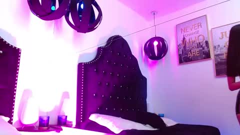 Snapshot of megan_saint chatting on September 2025 03:17:02 AM megan_saint online show from September 2025 03:17:02 AM