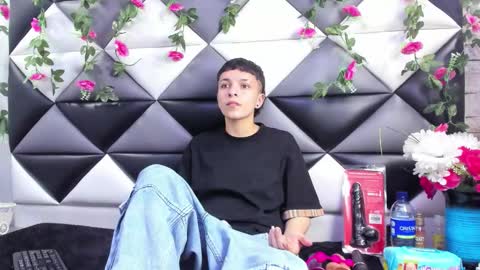 Snapshot of megan_thompsonn_ chatting on September 2025 02:23:01 AM megan_thompsonn_ online show from September 2025 02:23:01 AM