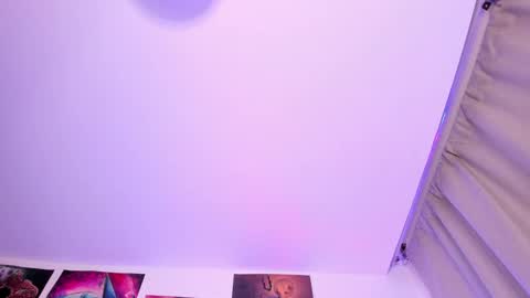 Megan  online show from September 2025 07:41:01 AM