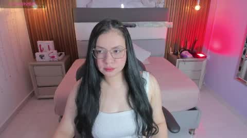Snapshot of megancero chatting on April 2026 12:30:01 PM Megan online show from April 2026 12:30:01 PM