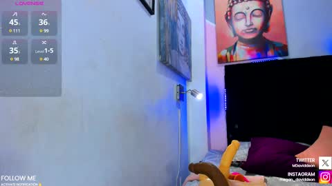 Kim  online show from February 2025 06:23:01 PM