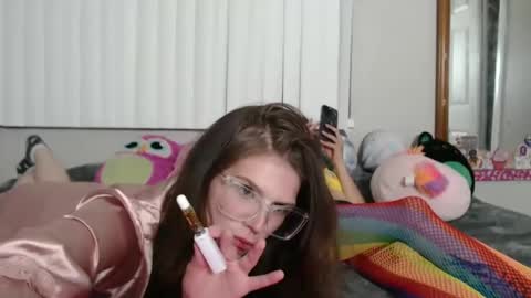 Megan online show from September 2025 05:28:02 AM