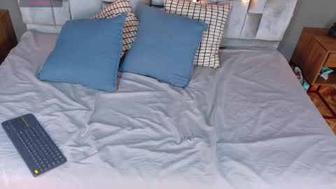 Snapshot of meganlovee__ chatting on March 2026 02:50:01 AM MEGAN online show from March 2026 02:50:01 AM