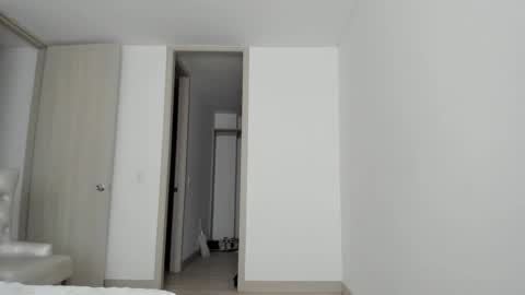 meganmir1 online show from November 2025 11:52:02 AM