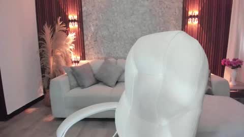 Megan  online show from December 2025 07:42:01 PM