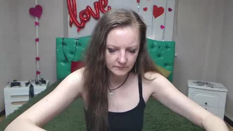 Snapshot of meganpirs chatting on May 2026 05:12:01 AM MeganPirs online show from May 2026 05:12:01 AM