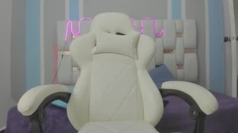 Megan Queen online show from December 2025 12:21:02 PM