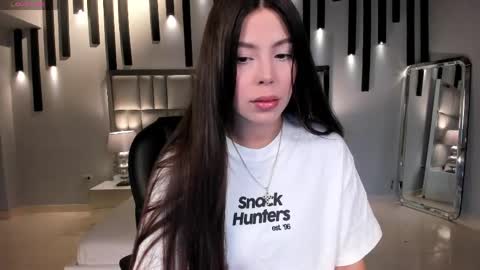 Snapshot of meganscottx chatting on May 2026 11:16:02 AM Megan online show from May 2026 11:16:02 AM