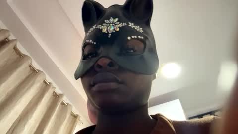 MEG online show from January 2026 03:00:02 AM