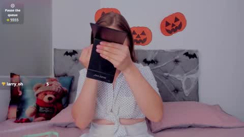 megansammy online show from October 2025 07:48:02 PM