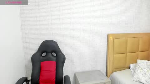 Snapshot of meganzarick chatting on September 2025 12:41:02 PM M E G A N online show from September 2025 12:41:02 PM