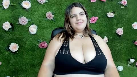 megatitts_ online show from September 2025 07:25:01 PM