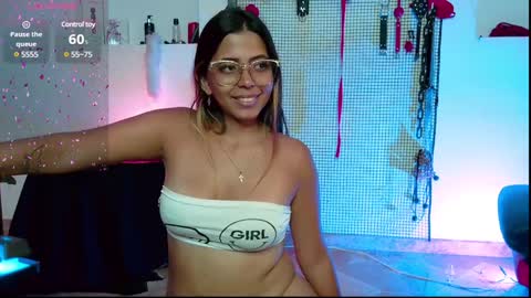 Snapshot of meggan_greey chatting on December 2024 12:04:01 AM Your best slave online show from December 2024 12:04:01 AM