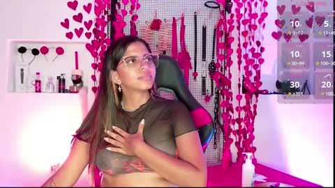 Snapshot of meggan_greey chatting on February 2025 10:54:01 PM Your best slave online show from February 2025 10:54:01 PM