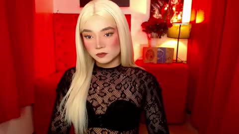 meggan  . maria shantal online show from October 2025 10:25:01 AM