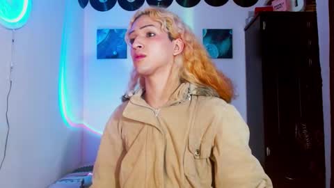 meghan_devil_ online show from December 2025 06:21:02 AM