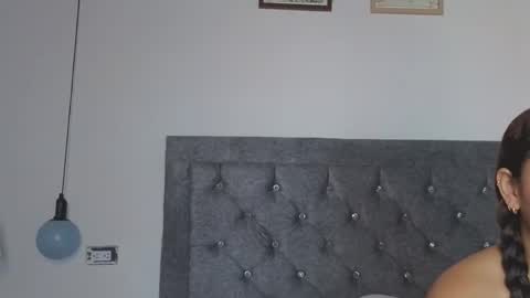 Meghan  online show from December 2025 06:16:01 PM