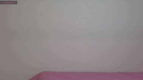 Snapshot of meghan_taylor__ chatting on June 2026 01:32:02 AM Meghan online show from June 2026 01:32:02 AM