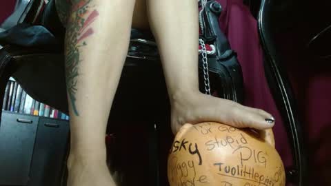 Snapshot of megoddessara chatting on June 2026 08:53:02 PM Goddess Sara online show from June 2026 08:53:02 PM