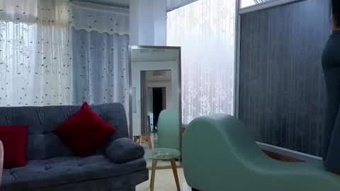 Snapshot of mei_naughtycat chatting on February 2025 07:53:01 PM Mei online show from February 2025 07:53:01 PM