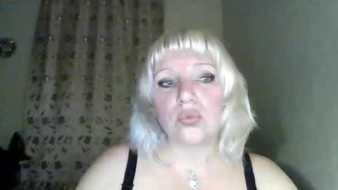 Snapshot of meilomawesa chatting on October 2025 09:15:01 PM MeilomaWesa online show from October 2025 09:15:01 PM