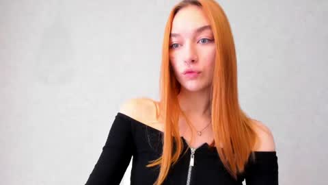 Snapshot of mel__lisa chatting on May 2026 01:11:02 AM mel__lisa online show from May 2026 01:11:02 AM