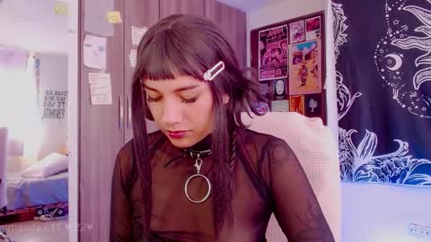 Snapshot of mel_dahlia chatting on October 2025 07:54:01 PM Melissa - - Please help me to reach 100 thumbs up online show from October 2025 07:54:01 PM