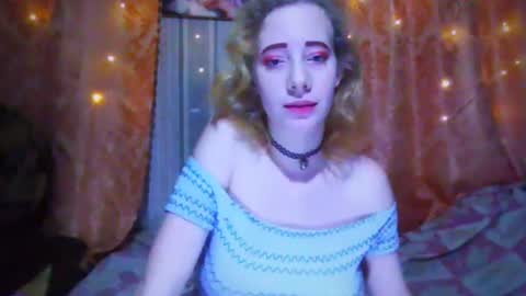 Snapshot of mel_mellie chatting on January 2025 09:57:02 PM Mel Mellie online show from January 2025 09:57:02 PM