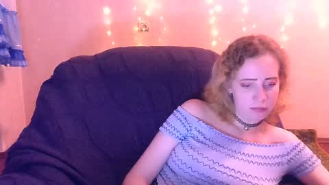 Snapshot of mel_mellie chatting on January 2025 09:29:01 PM Mel Mellie online show from January 2025 09:29:01 PM