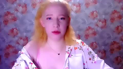 Snapshot of mel_mellie chatting on April 2026 11:29:02 PM Mel Mellie online show from April 2026 11:29:02 PM