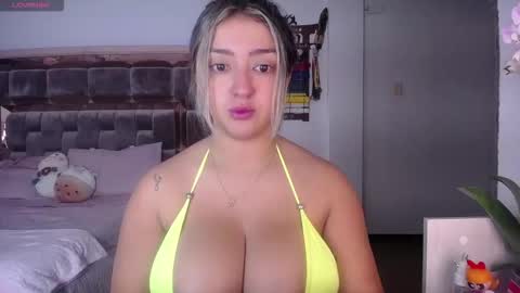 Melaany  online show from February 2026 11:38:02 AM