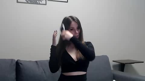 meladams online show from January 2025 09:22:01 PM